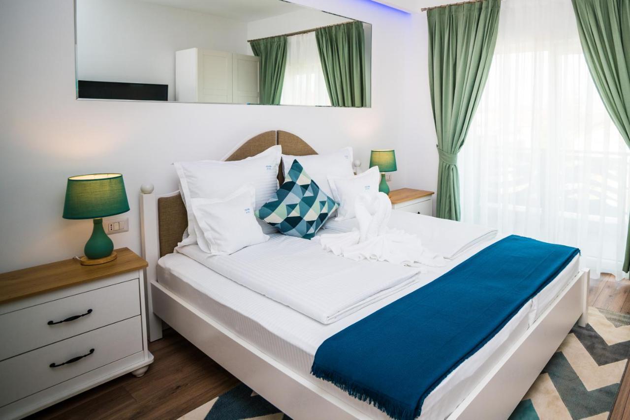 Club Waves - Vama Veche Hotel Eksteriør billede
